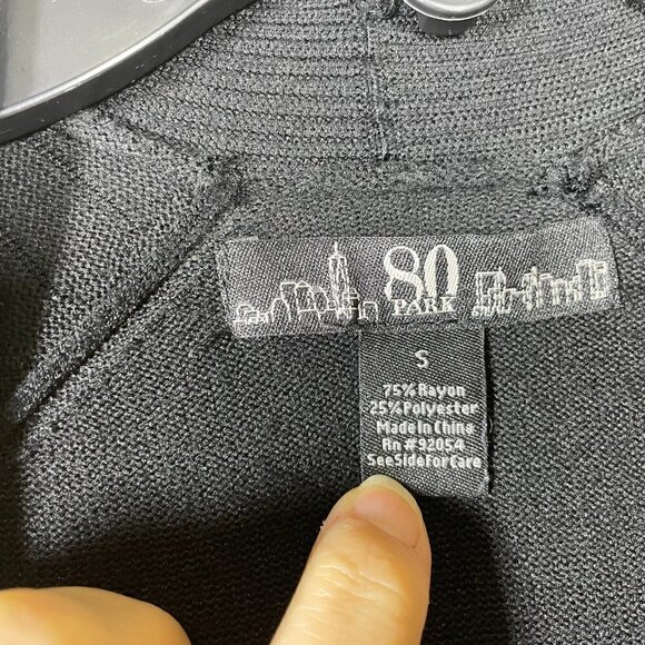 80 Park Women's LS Black Open Cardigan Sweater S Soft Basic Rayon - Picture 2 of 4